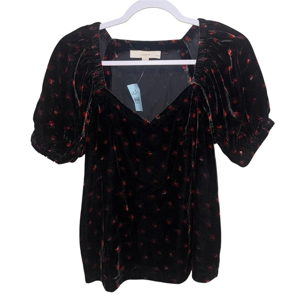 NWT Loft Ann Taylor Black Floral Velvet Puff Sleeve Top Sweetheart Neck Size MP
